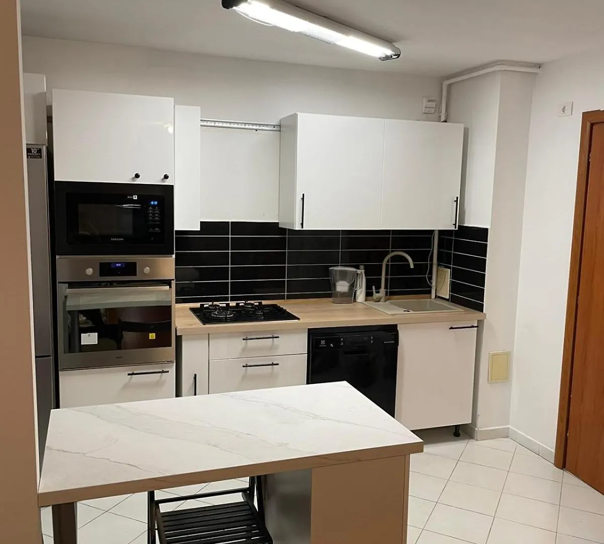 3 Bedrooms Apartment Bukarest Rumänien